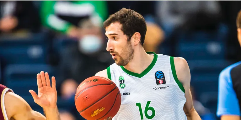 La Penya cau davant el Lietkabelis (87-77) i perd el lideratge de l’Eurolliga