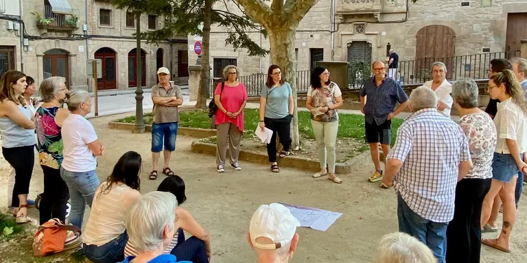 A partir de dilluns que ve es tancarà el trànsit rodat al carrer de Llobera per les obres de remodelació