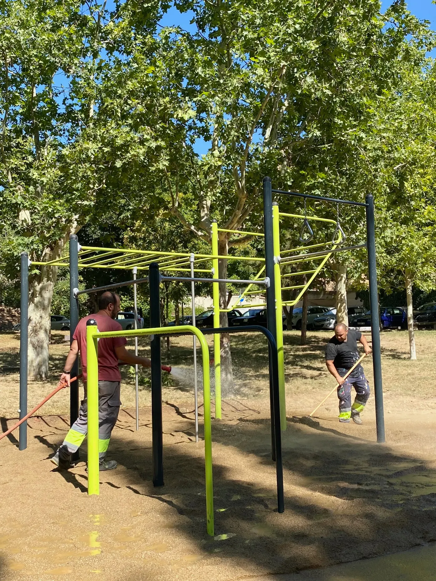 <strong>Solsona es dota d'una nova estructura al parc de l'Hort del Bisbe per practicar esport a l'aire lliure</strong>