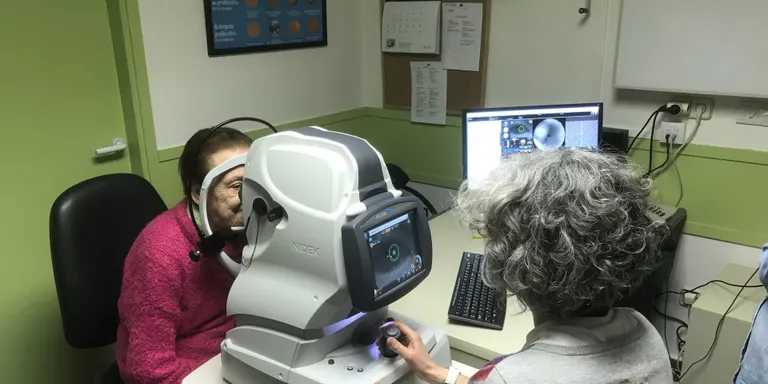 El Sant Hospital amplia el servei d'oftalmologia amb dos nous aparells