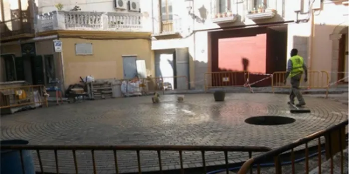 Les obres de reurbanització del carrer de la Perera entren a la recta final