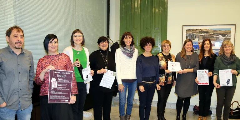 La Biblioteca Maria Barbal participa d'un projecte que uneix cultura i vi