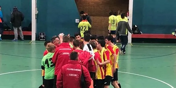 El Cadet cau contra el Manresa 4 a 8 i s’allunya de la quarta plaça