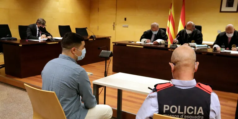 Jutgen l'acusat de perseguir una noia de 21 anys pel carrer i violar-la a Lloret de Mar