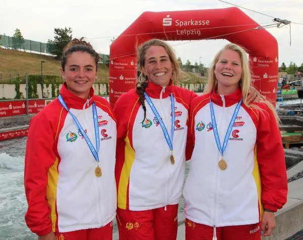 Núria Vilarrubla, Klara Olazabal i Annebel Van der Knijff - Campionat Europa 2015