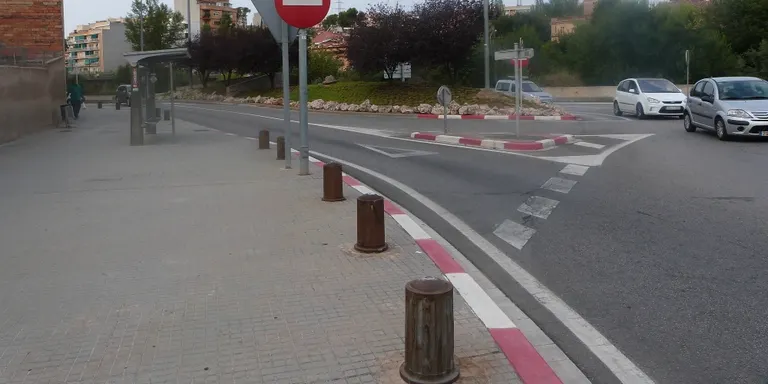 Talls de circulació al lateral del Passeig de la Riera aquest dissabte