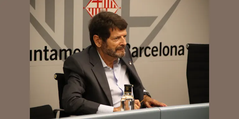 El govern de Collboni avança l'enduriment de les sancions per incivisme, que pujaran un 55% a partir de mitjans d'agost