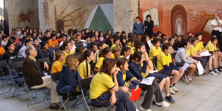 Lectures en viu al pati de la Biblioteca de Sant Agustí de la Seu