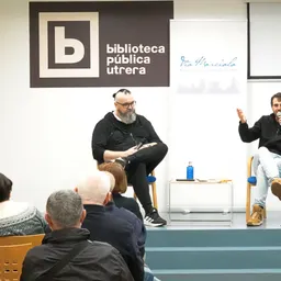 Vico presenta 'Filosofía para desconfiados' en el Encuentro de Vía Marciala - episode art