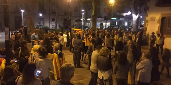 Arenys de Mar es va sumar ahir els actes de protesta contra la intervenció de la Guàrdia Civil