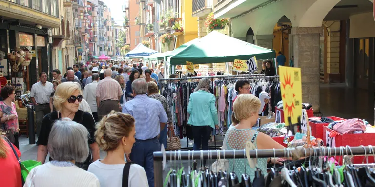 Bona afluència de visitants al Mercat de les Oportunitats de la Seu