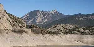 Davallada del 20 per cent de les reserves d'aigua als embassaments d'Oliana i Rialb