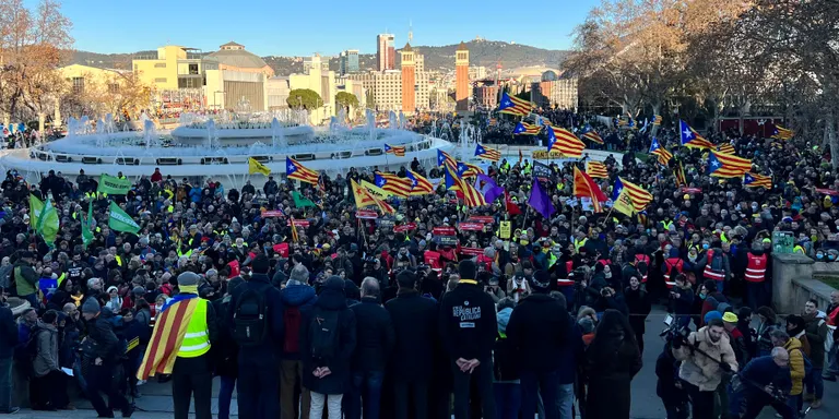 L'independentisme adverteix Sánchez i Macron: "No hi ha normalitat sinó un conflicte polític no resolt"