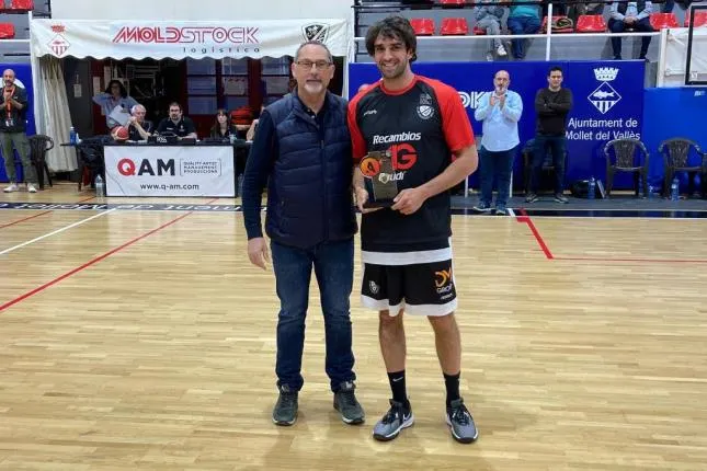 El base calderí del CB Mollet Carles Marzo, màxim assistent històric de la lliga LEB Plata