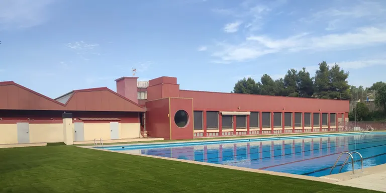 Avui s'obren les inscripcions a les activitats ludicoesportives de les piscines municipals amb canguratge gratuït com a principal novetat