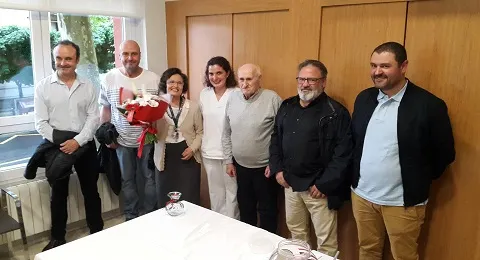 EL GENERAL Y EL COMANDANTE, EN LA ELECCIÓN DE LA CANTINERA DE CASER