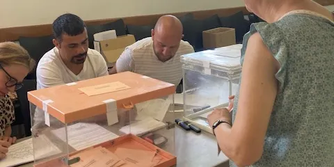 Participació en les eleccions generals 2023 a Caldes a les 14h