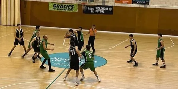 La defensa permet al CB Altafulla – BBG assaltar la pista del CB Calafell ‘B’ (70-76)