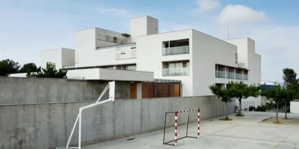 Insten a esperar les dades de preinscripció del curs vinent abans de donar per feta l’eliminació d’una línia d’ESO a Torredembarra
