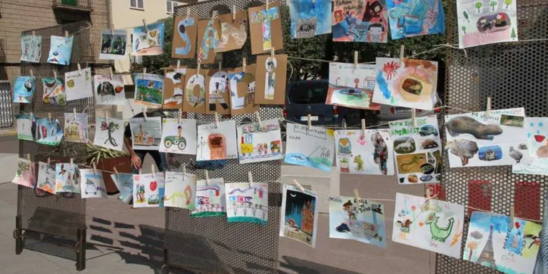 Llibres i roses, els protagonistes de la Diada de Sant Jordi