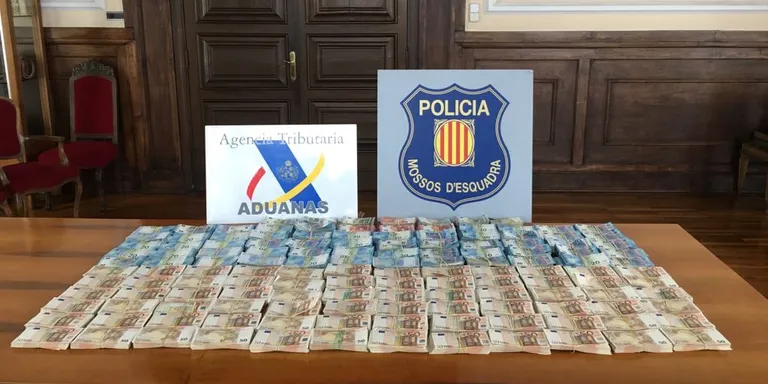 Desarticulada una organització de contraban de tabac provinent d'Àsia