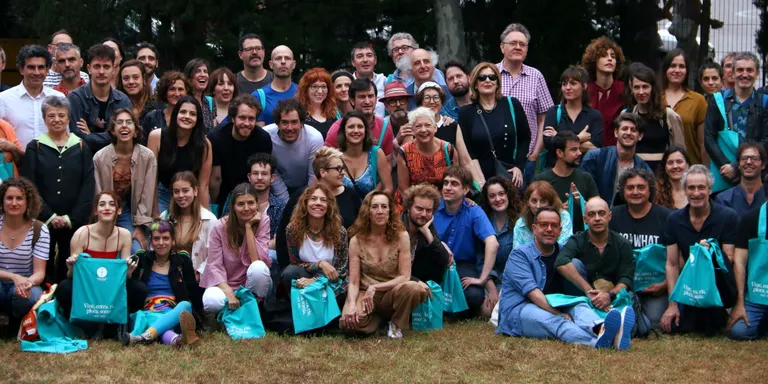 El TNC convida a "seure junts i prendre consciència" amb una nova programació que crida a l'esperança