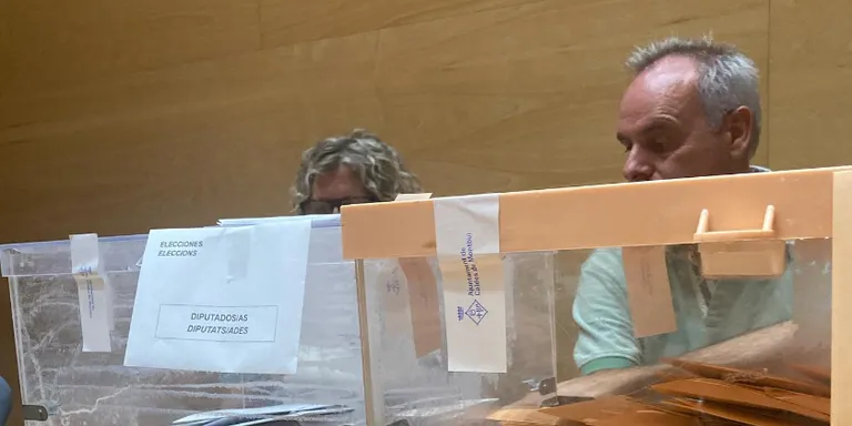 A Caldes vota el 65,69% del cens electoral, un 9% menys que fa quatre anys