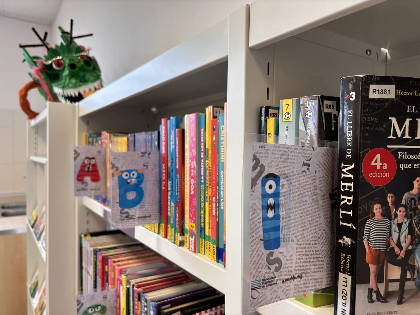 La Biblioteca Montoliu presenta els nous espais i serveis amb una gran festa