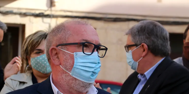 Absolt l'alcalde de Roquetes del delicte de desobediència a l'autoritat l'1-O