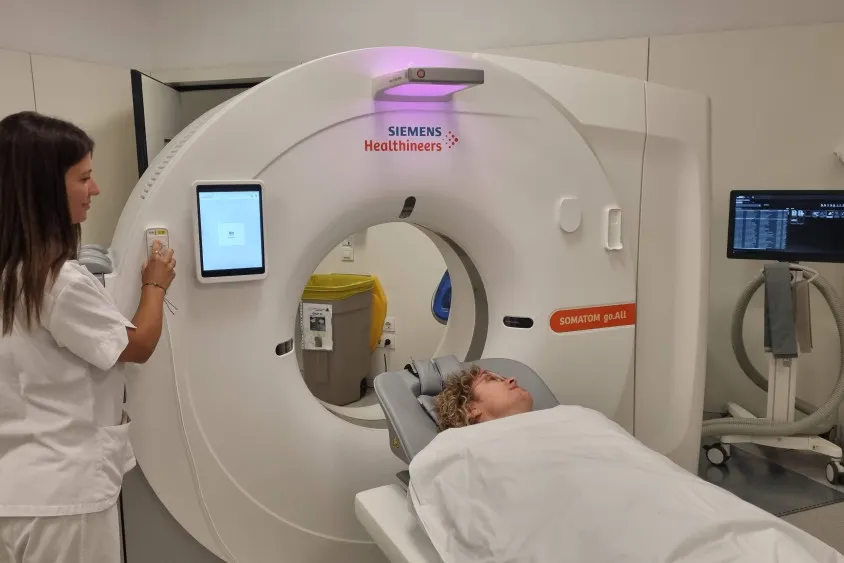 L’Hospital de Mollet estrena un nou model de laboratori que agilitzarà el procés de diagnòstic dels pacients