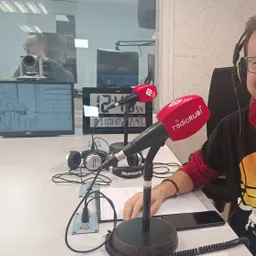 #1399 - Xerrades teatrals per indagar en tu i en els altres - episode art