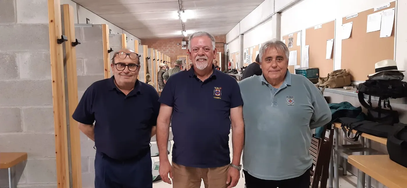El Club de Tir Olímpic Cambrils participa a la segona competició de fusil històric militar d’Igualada