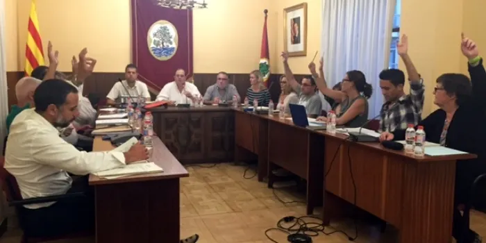 L'oposició critica la manca d'informació i que el govern no tingui un pla de mandat