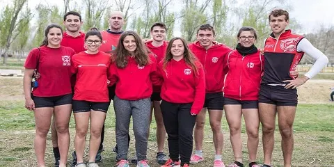 CUATRO REMEROS/AS DE SANTIAGOTARRAK BM CON LA SELECCION ESPAÑOLA