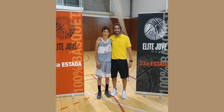 EliteJove s'adapta a les circumstàncies amb un campus en línia gratuït