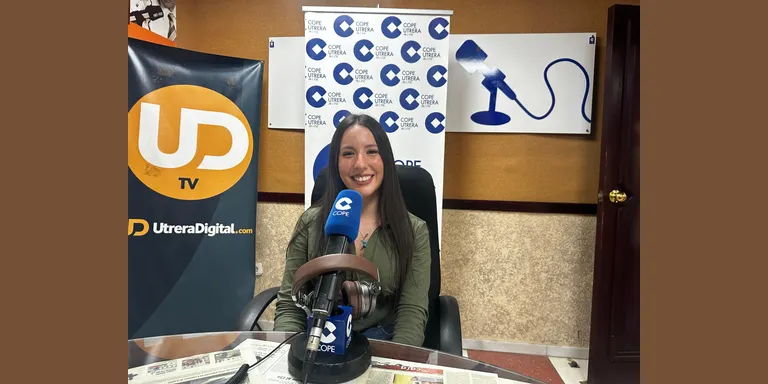Hablamos con Elena González, autora de 'Insomnio de Colores'