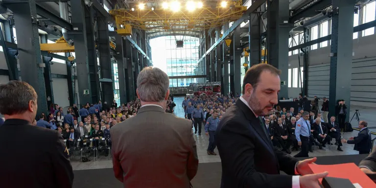 Medalles a la trajectòria de deu bombers de l'Alt Urgell