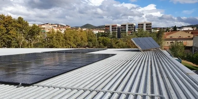 Els usuaris de la CEL s’han estalviat 53 euros de mitjana en la factura de la llum de setembre