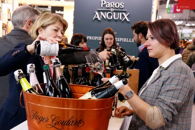 Uns 20.000 professionals passen per la tercera edició de la Barcelona Wine Week