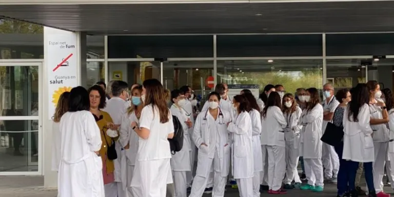 S’ajorna l’aturada de guàrdies per part dels metges de l’Hospital de Mataró
