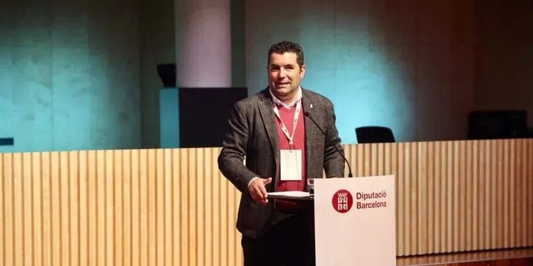 200 electes i tècnics municipals de exposen les seves necessitats en matèria d'esports