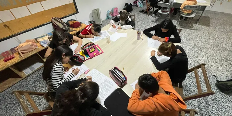 L’Escola Popular La Zeta busca acompanyants