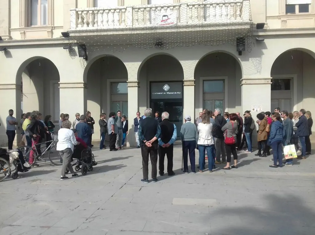 Concentració de suport als representants polítics catalans cessats pel govern espanyol