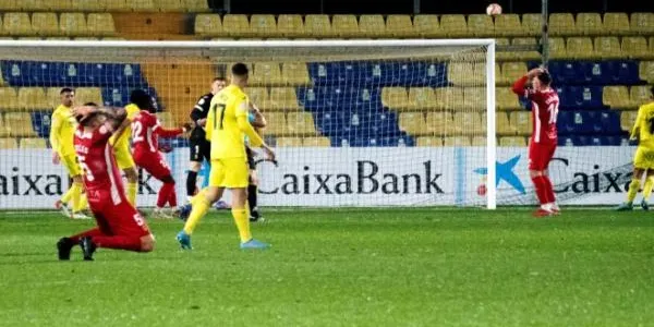 El Nàstic suma un empat agredolç al camp del Villarreal ‘B’ (0-0)