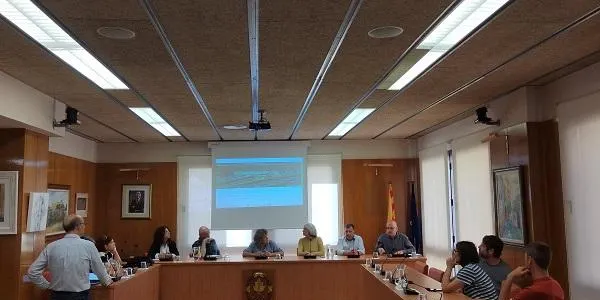 Designats els membres de les 7 meses electorals que hi haurà el 28 de maig a Altafulla