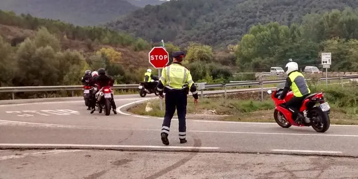 La ctra. Llosa del Cavall acull aquest cap de setmana una formació gratuïta per millorar la seguretat viària dels motoristes