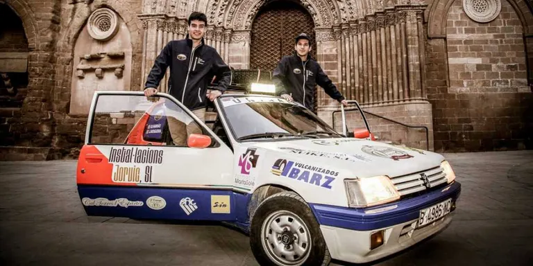 Oriol Farras i Jordi Noguera, de camí cap a la Uniraid 2018