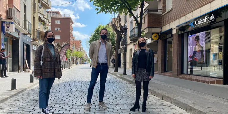L’avinguda Pi i Margall pren el relleu del parc de l’Estació com a punt neuràlgic del Sant Jordi a Caldes