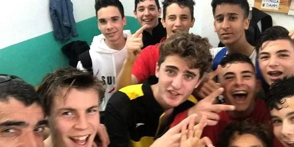 El Juvenil es retroba amb la victòria en el derbi contra el Catllar (3-1)