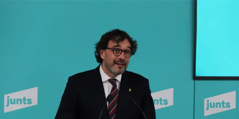 Junts demana a ERC que "desautoritzi" Rufián i "analitzarà" la situació si no ho fa